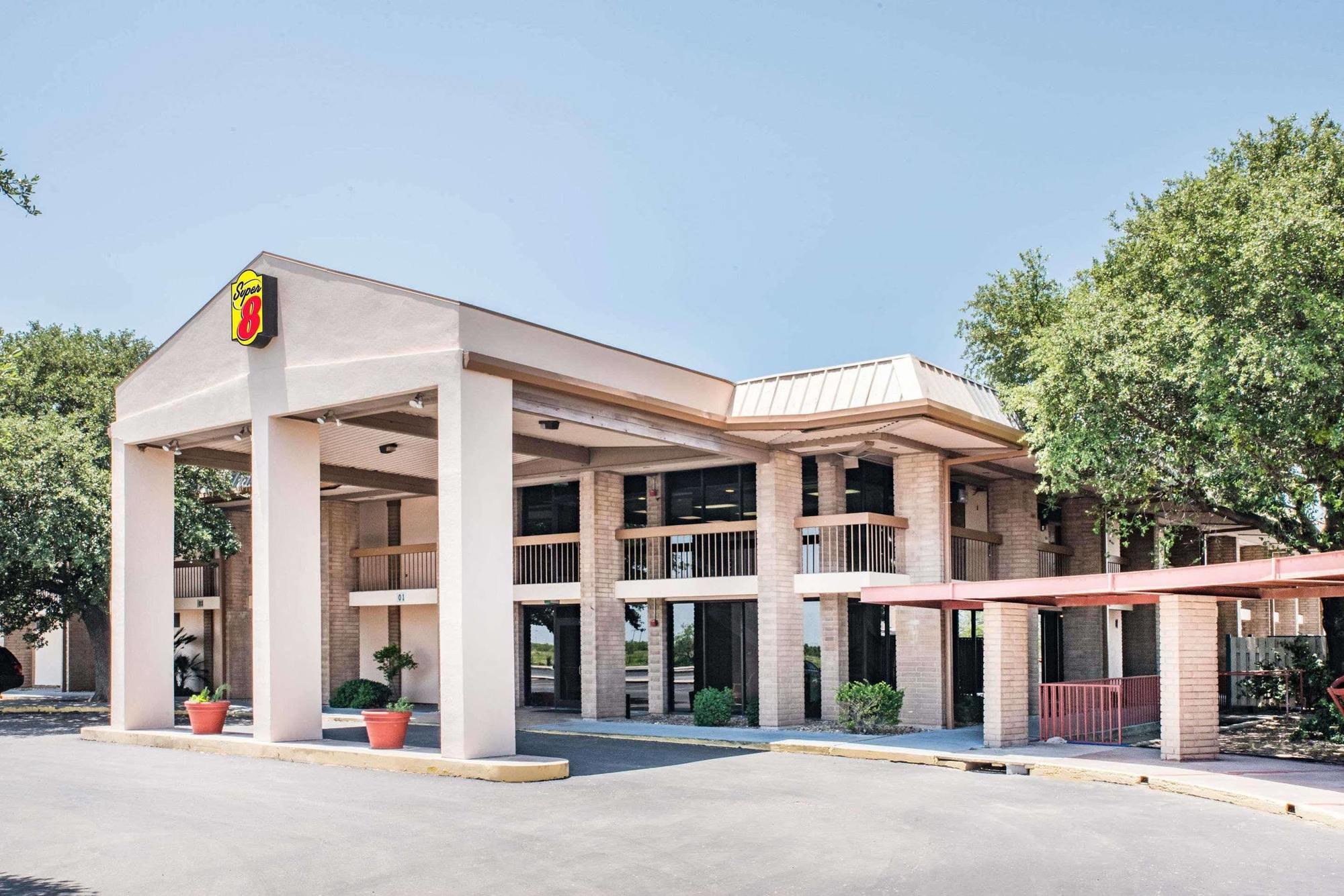 Super 8 By Wyndham Ozona Hotel Kültér fotó